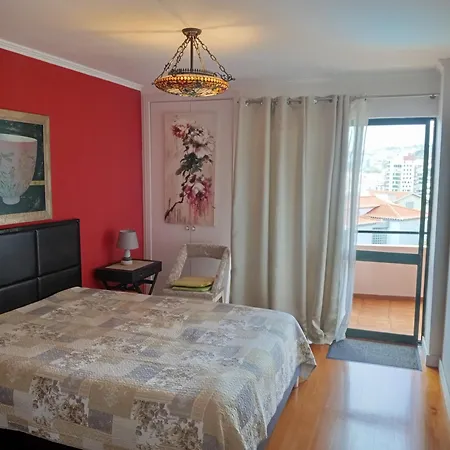 Silvestre Freitas Appartement *